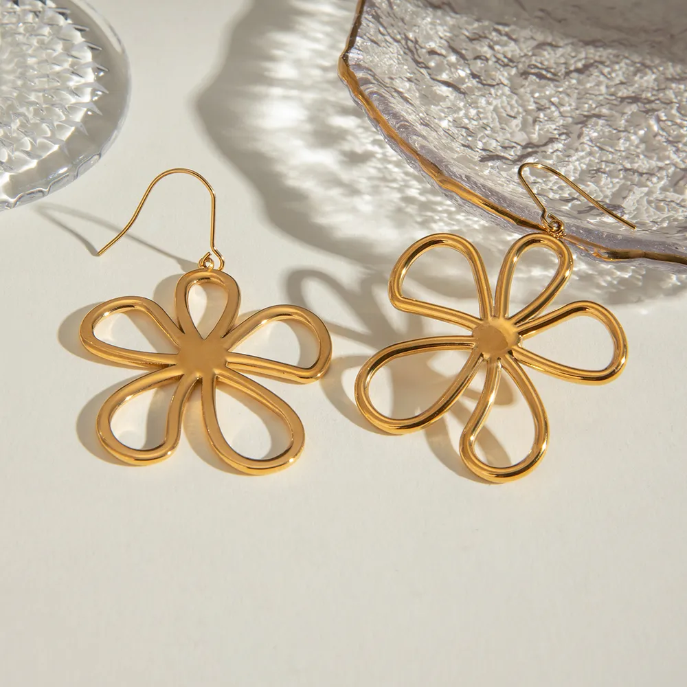 18K-Gold-Plated-Flower-Earrings-Gold-2