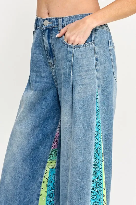 Sage-Fig-Raw-Hem-Paisley-Print-Side-Wide-Leg-Jeans-Medium-4