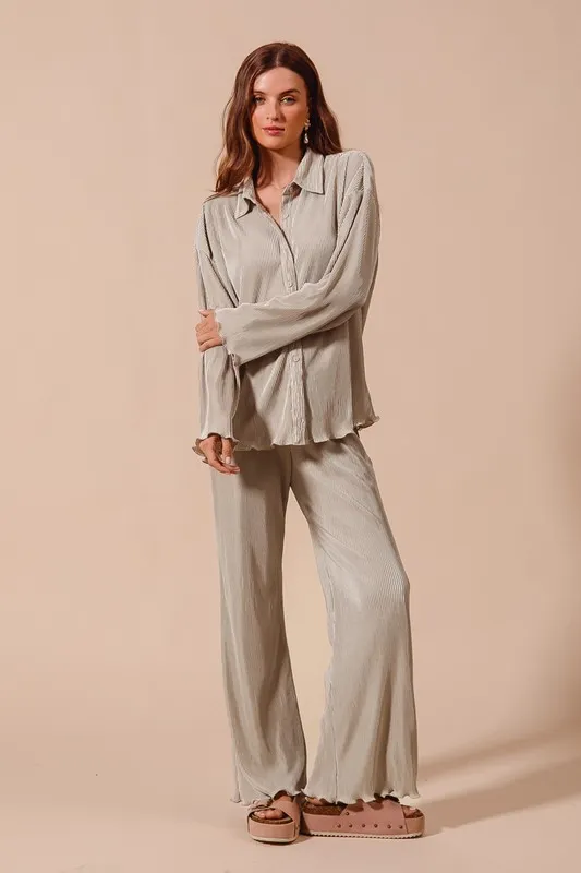 Pleated-Shirt-and-Pants-Set-with-Wavy-Edge-Details-Oatmeal-4